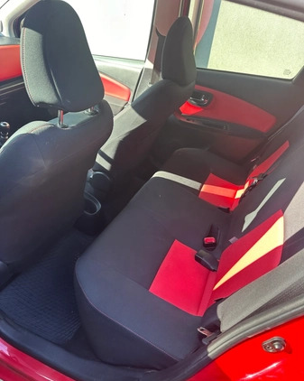 Toyota Yaris cena 42000 przebieg: 118183, rok produkcji 2015 z Żuromin małe 137